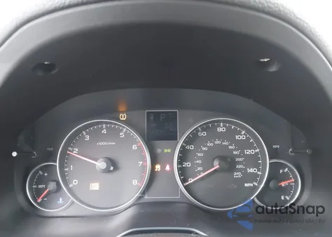 2014 Subaru Outback 2.5I Premium z USA, uszkodzony, nr VIN 4S4BRBEC8E3247121